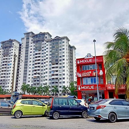 Suria Kipark Damansara 3R2B 950Sq Ft Apartment Kuala Lumpur Exterior photo